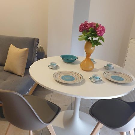 Comfortable Apartment In The Center Of Volos Very Close To The Port Buitenkant foto